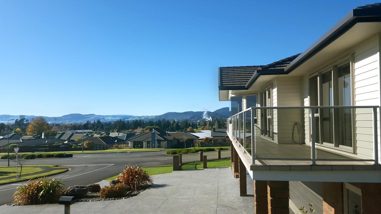 Rotorua Views B&B/Apartment ภายนอก รูปภาพ